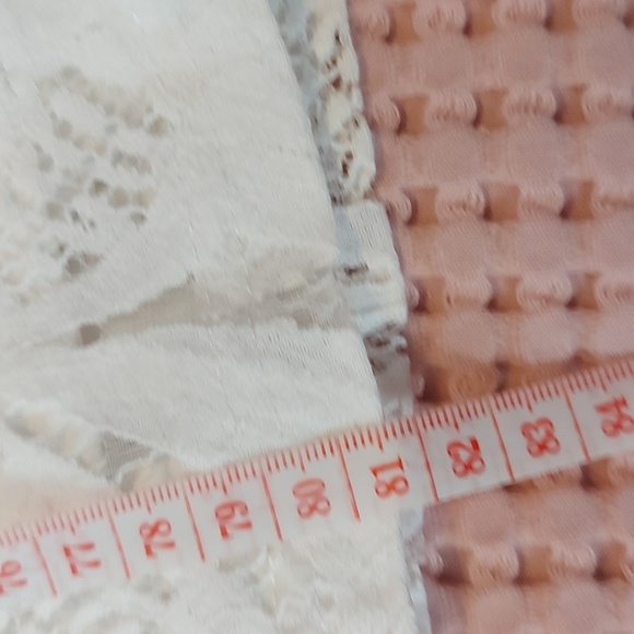 Woman's dress - Picture 12 of 12